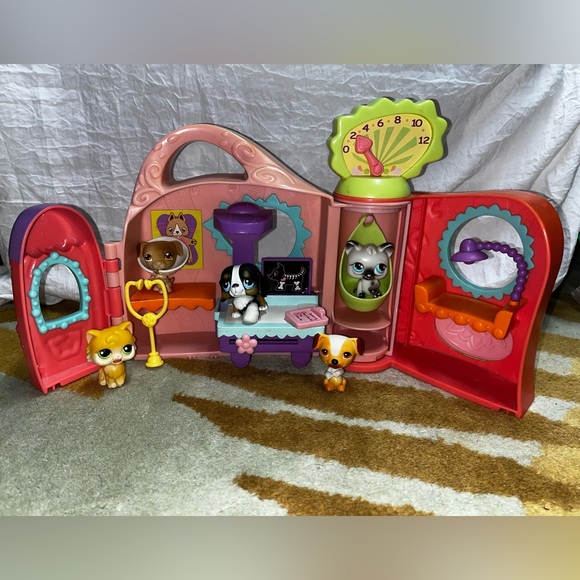 LPS Get Better Center - Lot of 5 Pets